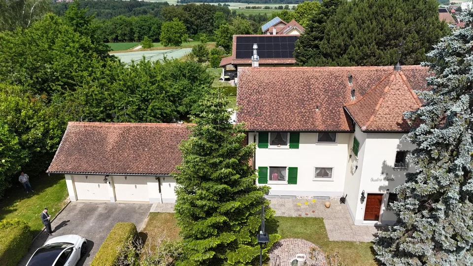 Prachtvolles Einfamilienhaus in Viager besetzt ohne Miete mit Blick auf den Jura – Foto 8 von 13