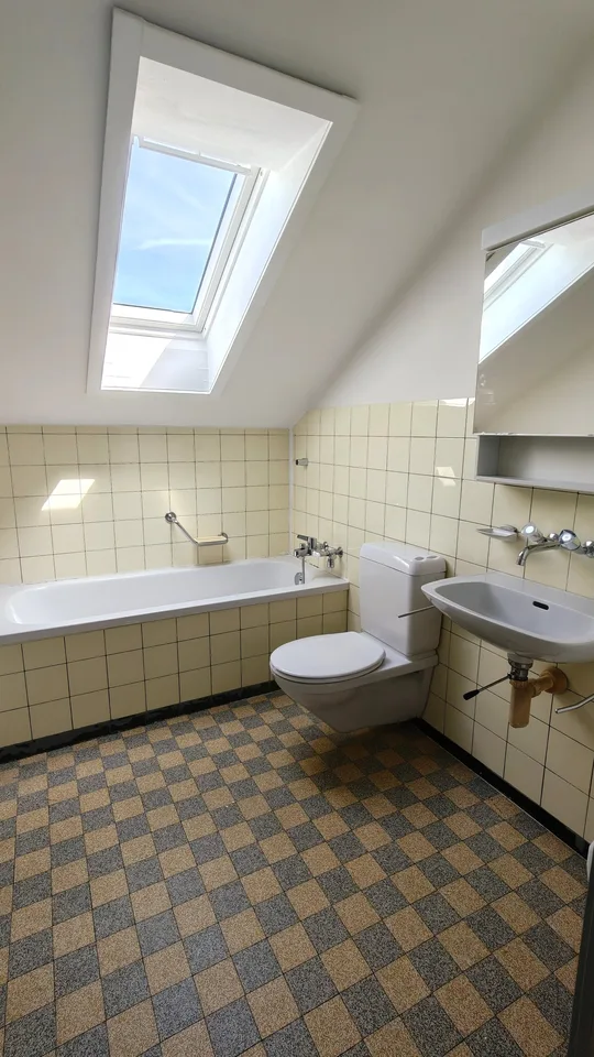 "Gut erschlossene Studio-Wohnung in Aathal-Seegräben!"