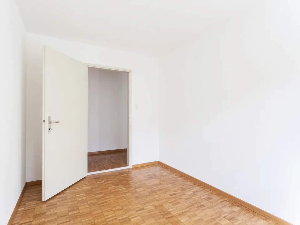 Appartamento di 4 locali luminoso con balcone a St. Gallen – disponibile da dicembre 2026 – foto 3 di 13