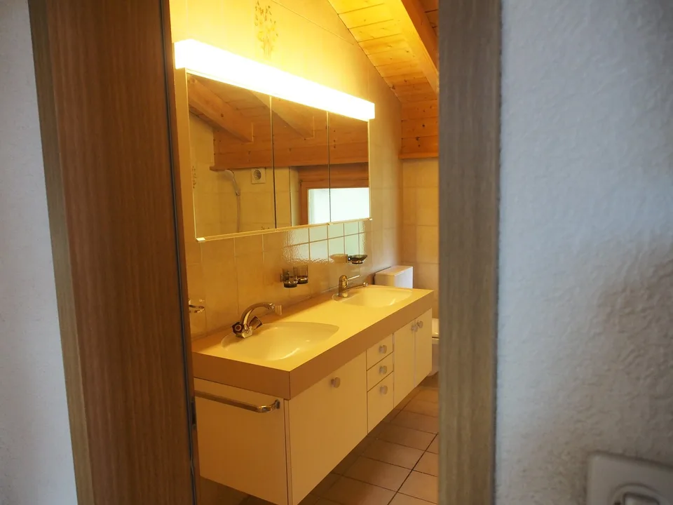 Spacious single-family house with garden in Schüpfen