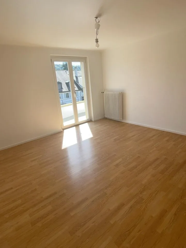 Zu vermieten in Avenches - Charmantes 3.5-Zimmer-Wohnung mit großer Terrasse und Balkon. – Foto 6 von 6
