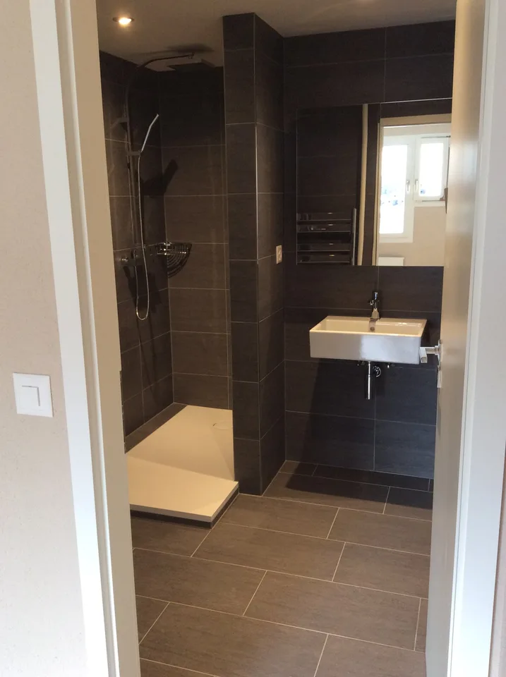 Modernes 2-Zimmer-Appartement im Herzen von Meiringen – 52 m²