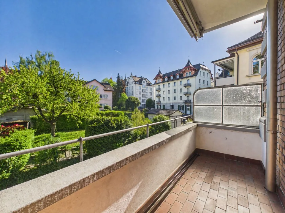 3.5 room apartment with two balconies