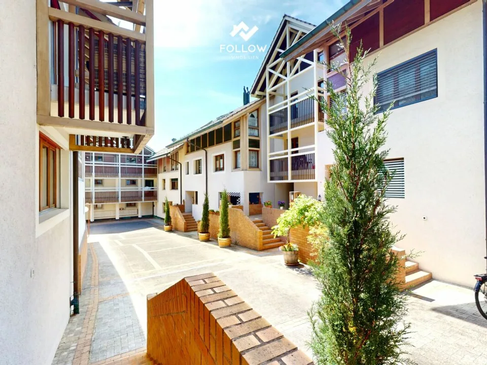 Cozy and partially renovated 2.5 room apartment with garden seating area