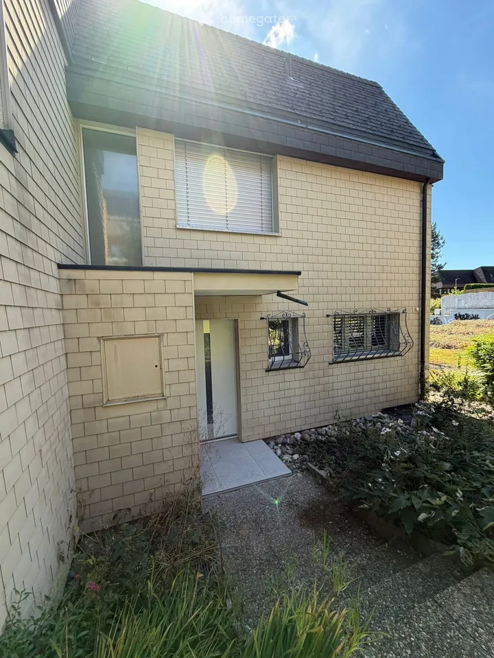 Casa di 5 locali luminosa a Bäretswil – disponibile immediatamente