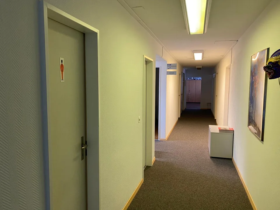 Work directly at Örlikon station – photo 8 of 10