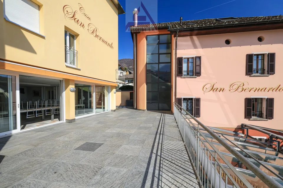 Piccolo boutique hotel con ristorante e ostello / Kleines Boutique-Hotel mit Restaurant und Hostel – Foto 8 von 13