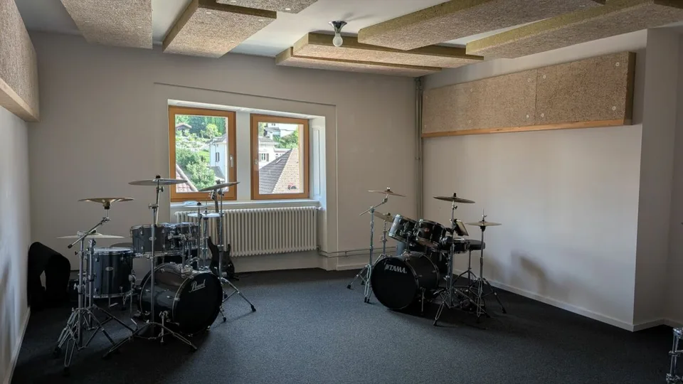 Lokal für Musik im Gebäude der Alten Post von Le Locle – Foto 2 von 4