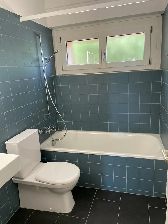 5-bedroom apartment, semi-detached house with large garden, Neuhaus 79k, 3076 Worb