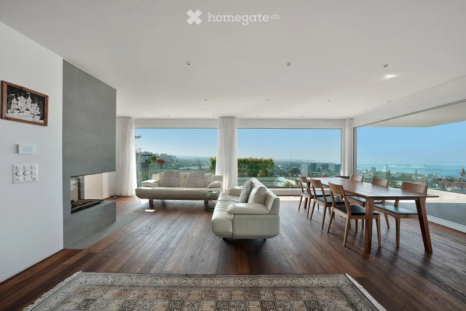 Unique 4.5-room maisonette apartment with breathtaking lake view - unfurnished for rent