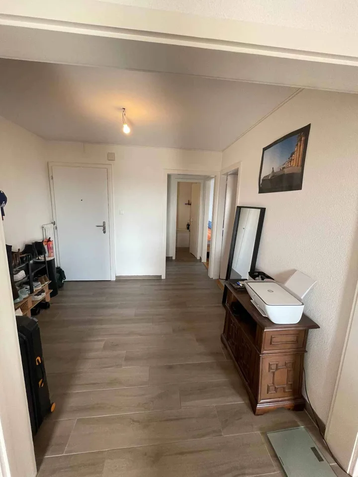 Schönes 3,5-Zimmer-Apartment im 4. Stock - CHAVANNES-RENENS