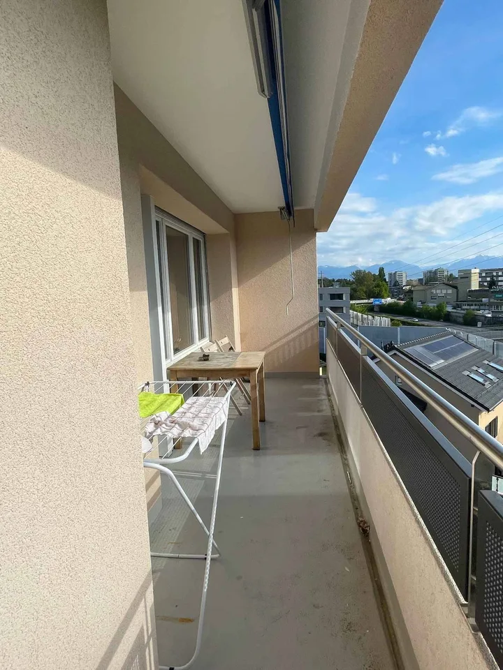 Schönes 3,5-Zimmer-Apartment im 4. Stock - CHAVANNES-RENENS
