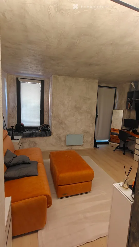1.5 locali ammobiliato a Maroggia