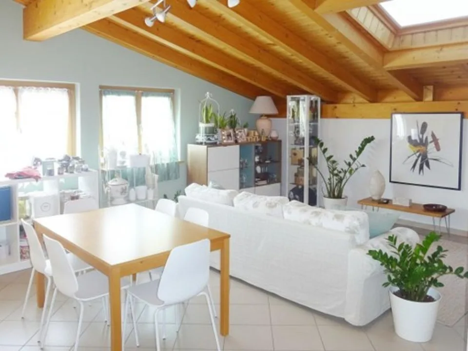 Saxon, pacchetto di 2 edifici di investimento, 11 appartamenti, 1 ristorante, 1 attività commerciale, 9 posti auto – foto 7 di 17