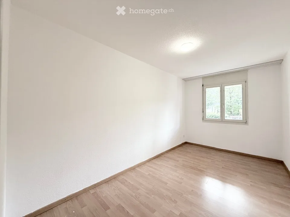 Charmante 4.5-Zimmer-Maisonette-Wohnung mit Garten – Foto 5 von 10