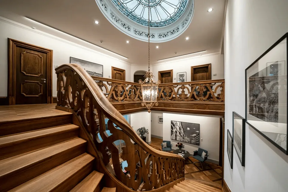 Bureau individuel exclusif sur la Bahnhofstrasse à Zurich – Adresse premium dans la maison Gryffenberg – photo 3 sur 10