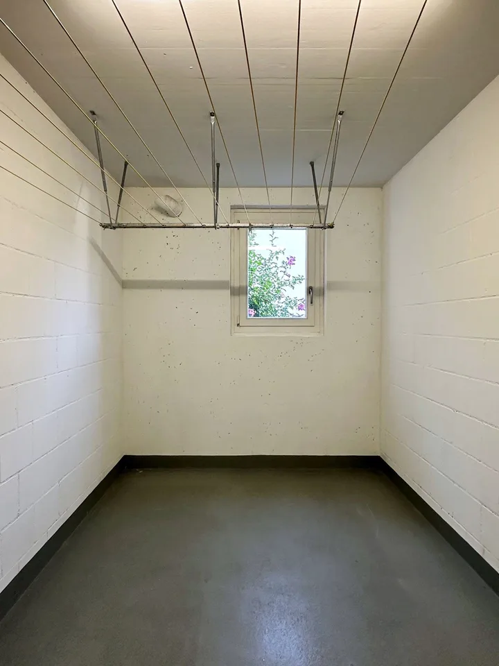 Appartement moderne 4.5 pièces pour les couples et les petites familles avec vue sur le Gürbetal