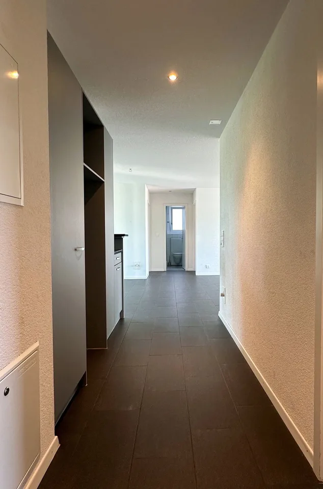 Appartement moderne 4.5 pièces pour les couples et les petites familles avec vue sur le Gürbetal