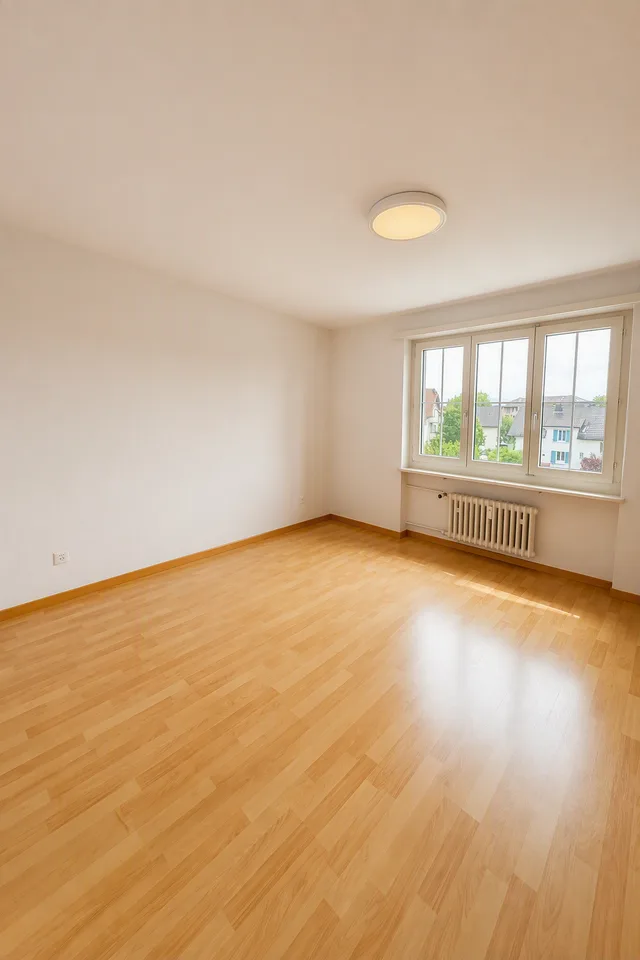 Helle 4-Zimmer-Wohnung mit Balkon in Romanshorn – Foto 6 von 8