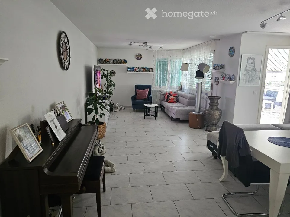 Appartement avec terrasse, beaucoup d'intimité et vue sur la verdure !
