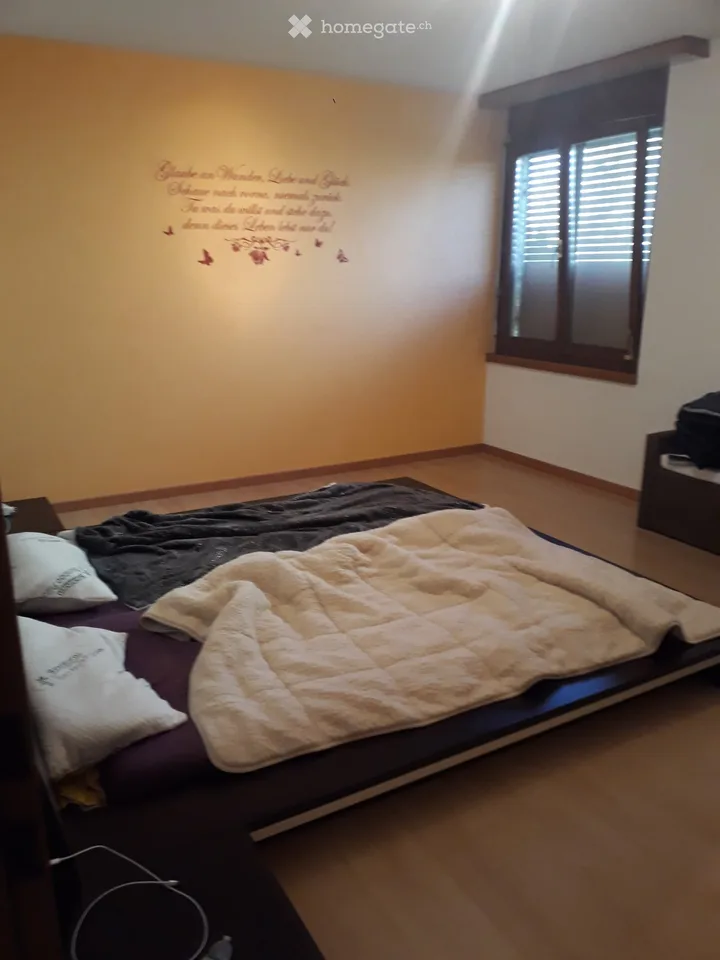 Zu Vermieten 4.5 Zimmerwohnung