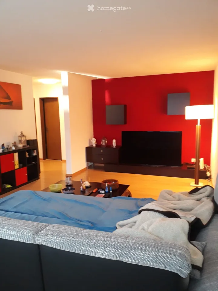 Zu Vermieten 4.5 Zimmerwohnung