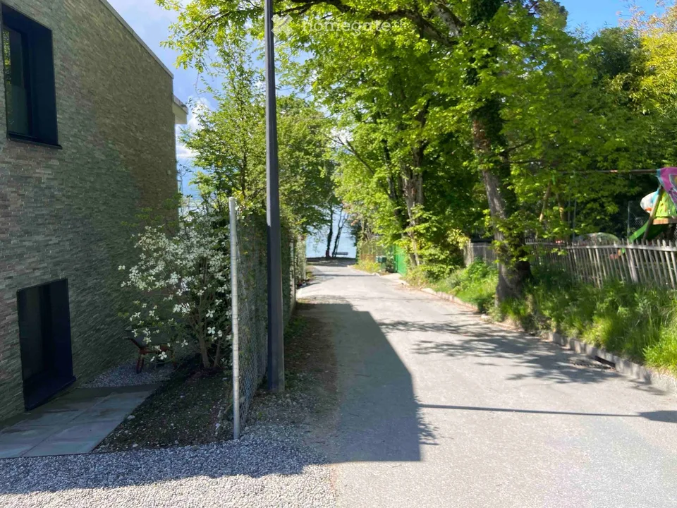 VILLA CONTEMPORAINE TERRASSEE - VUE LAC A DEUX PAS DE LA PLAGE