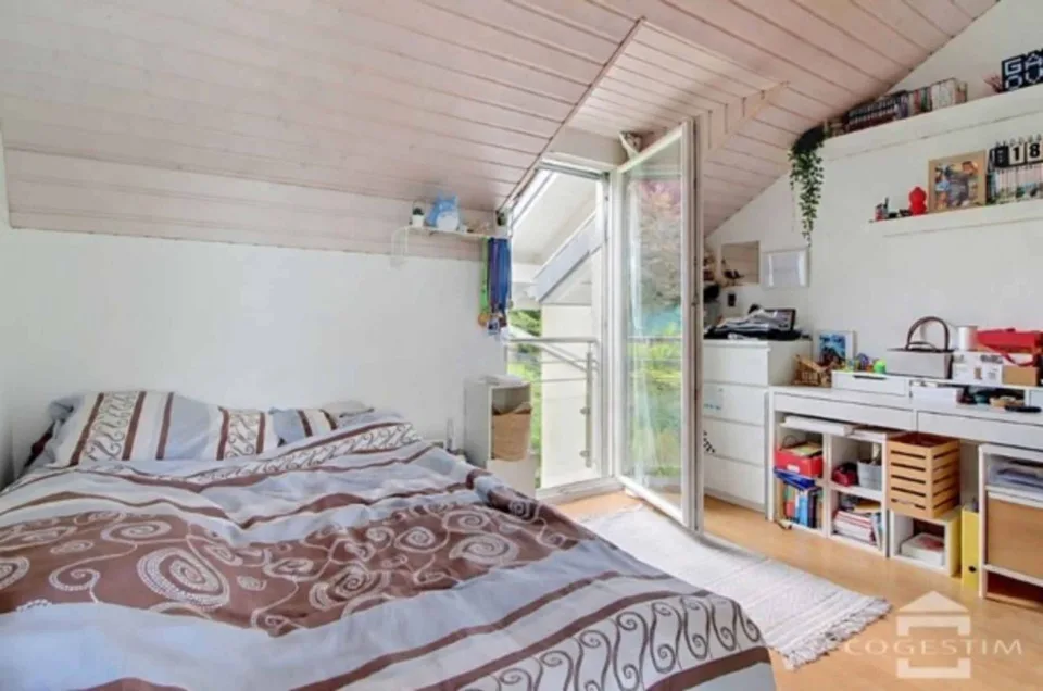 Villa mitoyenne avec jardin dans un environnement paisible et verdoyant – photo 10 sur 13