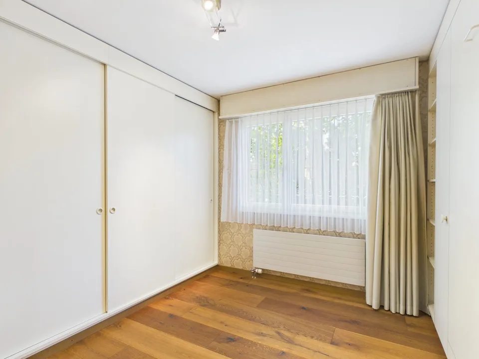 Exklusives 7.5-Zimmer-Einfamilienhaus mit Pool, Wintergarten und viel Privatsphäre in Arch BE – Foto 15 von 25
