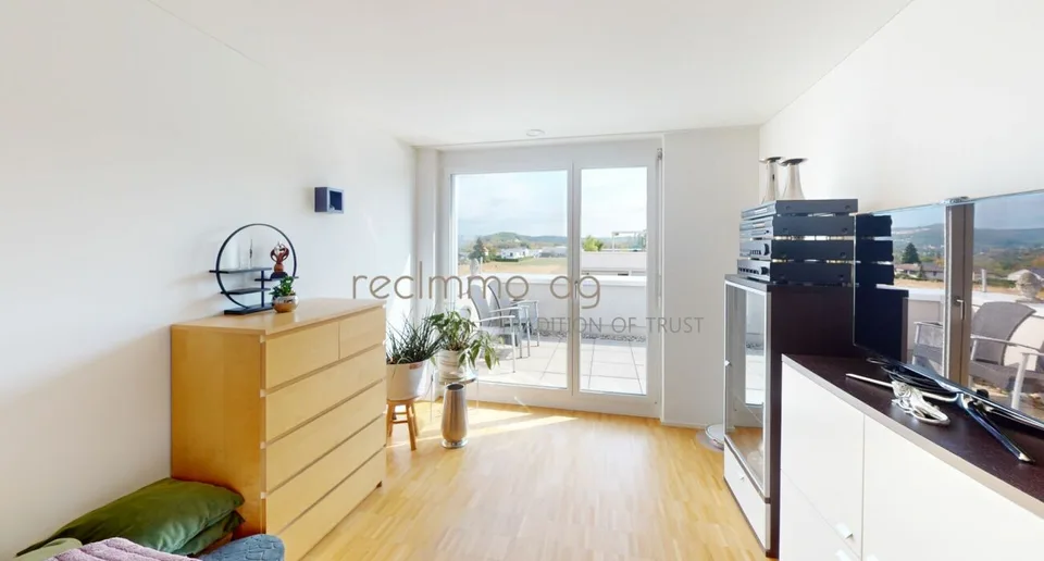 Grosszügige 4.5-Zimmer-Wohnung mit aussergewöhnlicher 145 m² Terrasse in Koblenz – Foto 5 von 7
