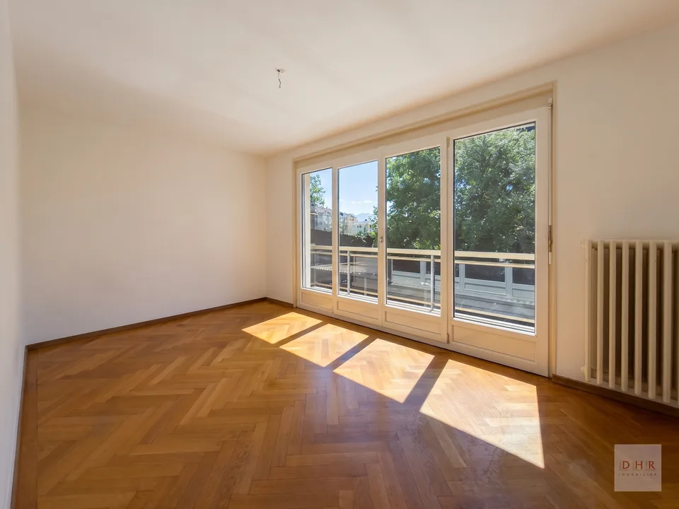 Wohnung mit 4.5 Zimmern und Balkon im Béthusy-Viertel – Foto 5 von 13