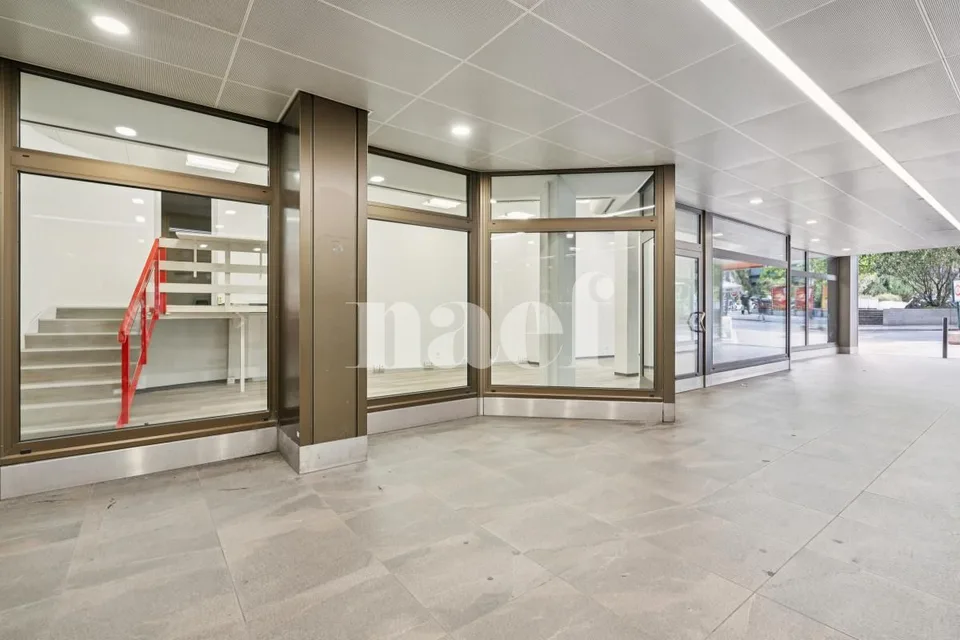 Ampio locale commerciale situato in posizione ideale nel centro di Vevey, a due passi dalla stazione e dal centro Manor – foto 9 di 9