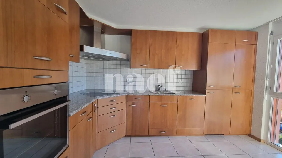 Geräumige 5.5-Zimmer-Wohnung im 3. Stock