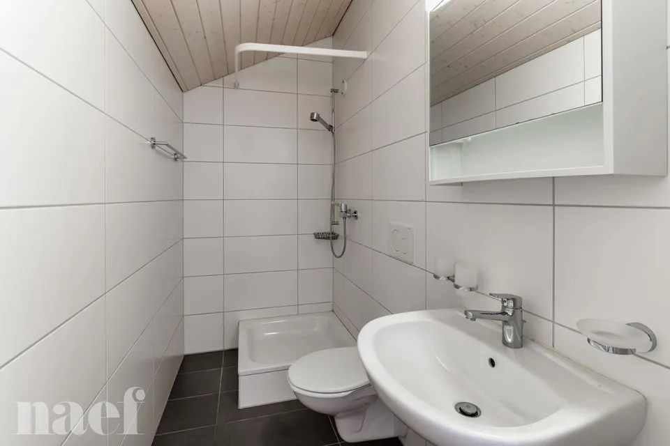 Dans quartier familial - Appartement de 2.5 pièces au troisième étage