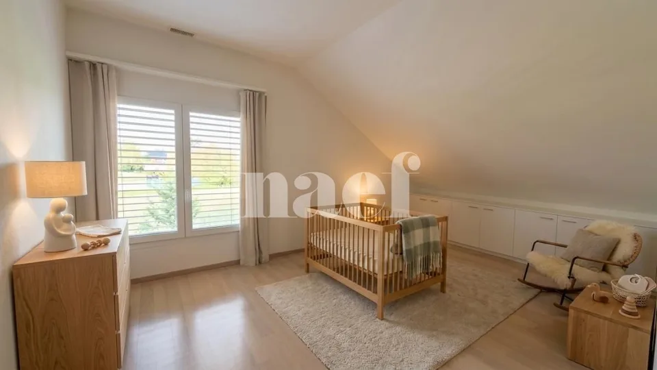 In the center of Founex - beautiful 3-room apartment of approx. 82m2 in the attic