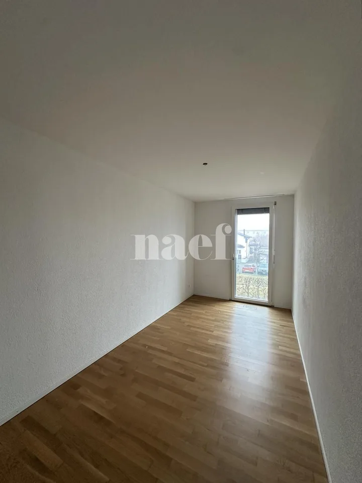 Wohnung mit 4.5 Zimmern – Foto 6 von 9