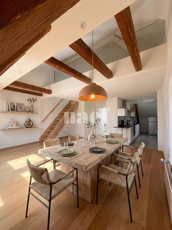 Duplex in the heart of Colombier village