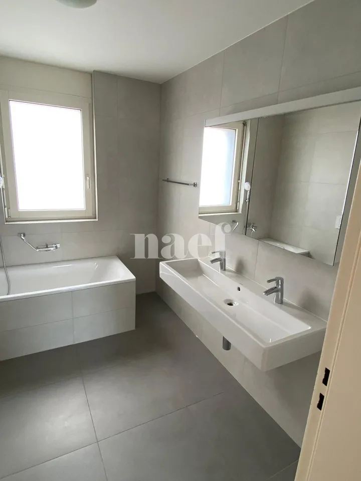 Wohnung 5.5 Zimmer mit Balkon – Foto 10 von 10