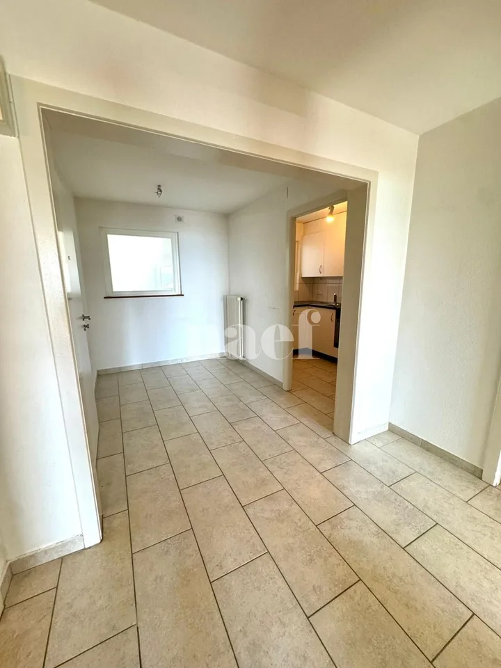 Zweieinhalb-Zimmer-Wohnung im 4. Stock – Foto 6 von 9