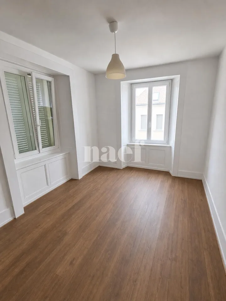 Spacious and bright 6.5-room duplex with communal garden – photo 6 of 13