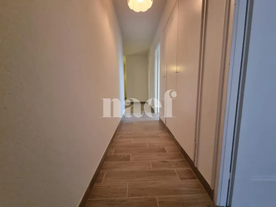 4 Zimmer komplett renoviert – Foto 5 von 11