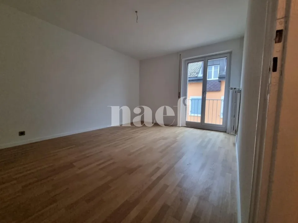 4 Zimmer komplett renoviert – Foto 2 von 11