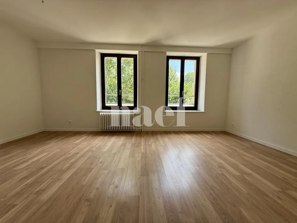 Beautiful duplex apartment, renovated, 3.5 rooms for rent!