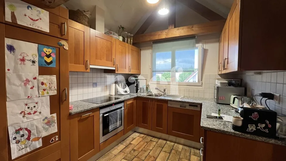 Avenches, 120 m2 Loft on the 3rd floor for rent!