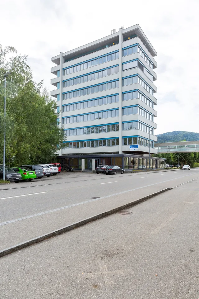 Recently renovated apartment in the city center