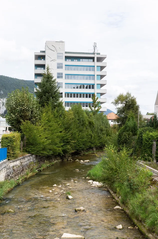 Recently renovated apartment in the city center