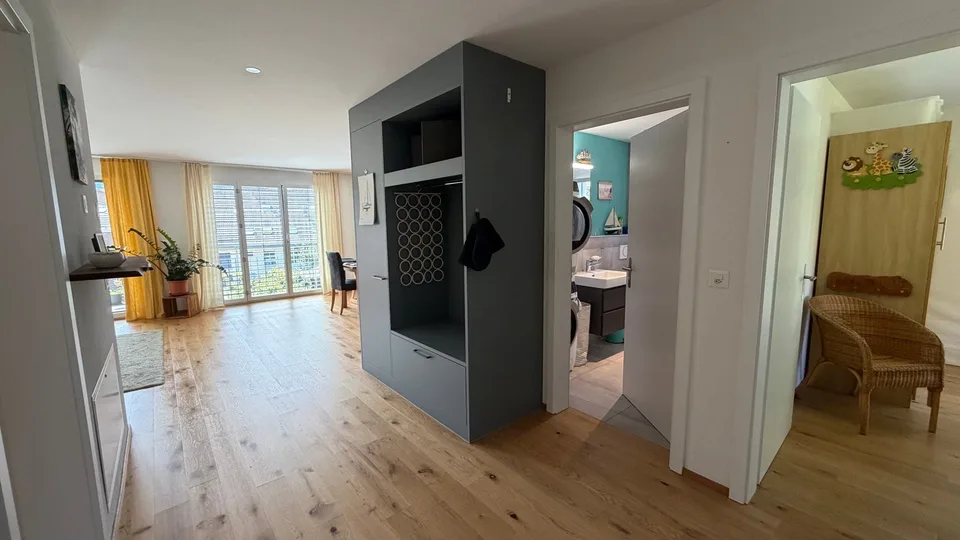 Appartement moderne 3.5 pièces à Wattenwil