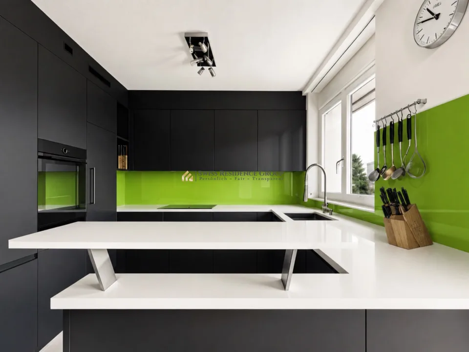 Spacious 5.5-Room Maisonette: Living Comfort with Ample Space and Flexibility