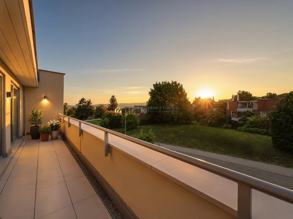 Spacious 5.5-Room Maisonette: Living Comfort with Ample Space and Flexibility