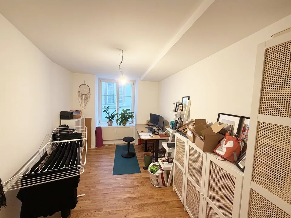 Modernisierte 3.5-Zimmer-Wohnung im Zentrum der Altstadt – Foto 6 von 13